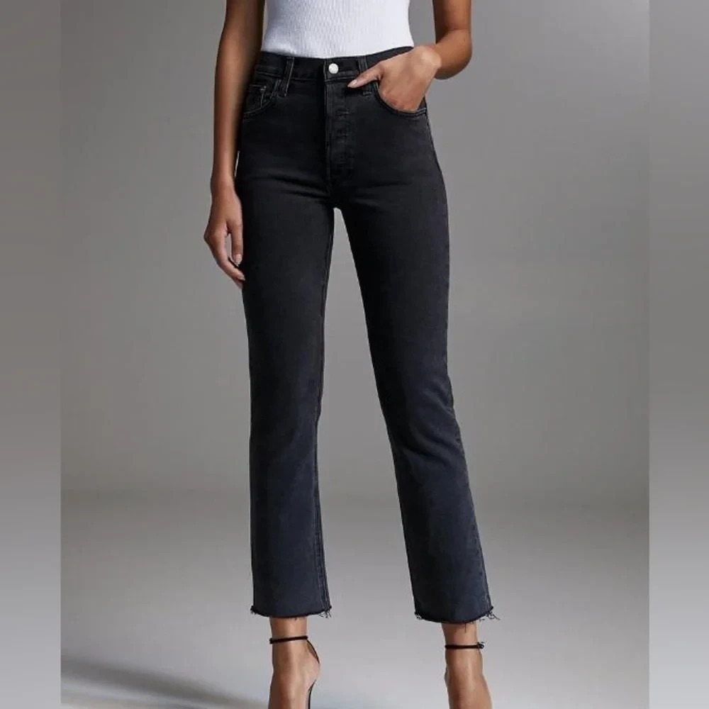 Aritzia Denim Forum Arlo High Rise Straight Jeans Size 27 Black Rough hem